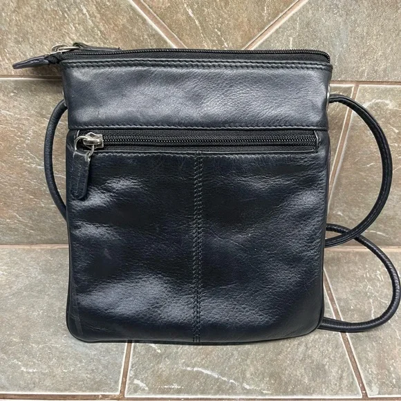 Vintage ILI New York Black Leather Crossbody Bag - Picture 3 of 11